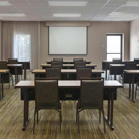 Courtyard By Marriott Boston Norwood/Canton Exteriör bild