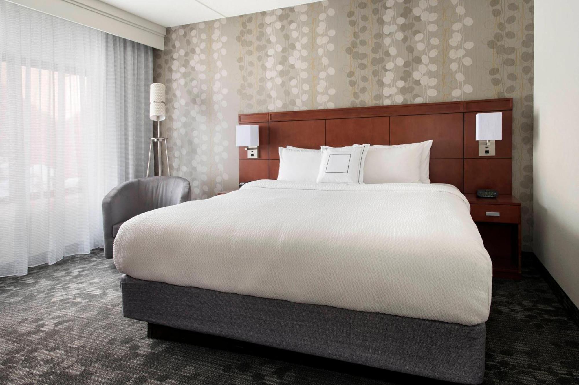 Courtyard By Marriott Boston Norwood/Canton Exteriör bild